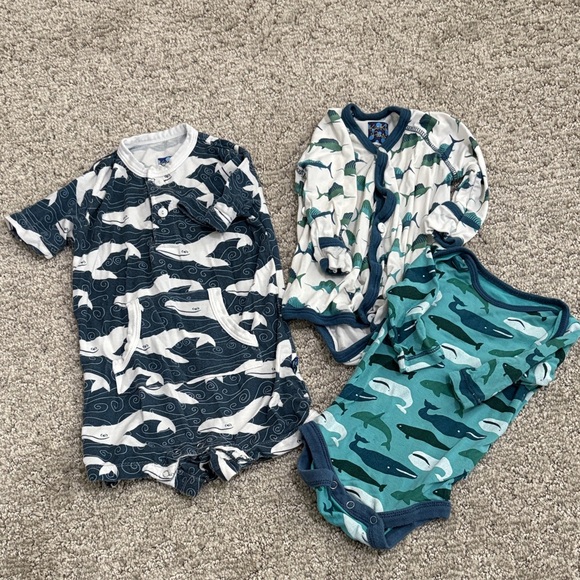 ^(3) KicKee Pants Rompers Onesies w/Whale Shark Sailfish Patterns - Picture 1 of 9